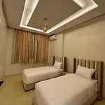 Peaceful Gueliz Retreat
