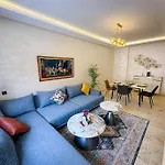 Appartement De Luxe Bien Equipe