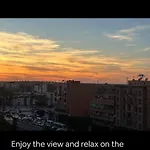 Modern, Cozy Apt-Prime Location