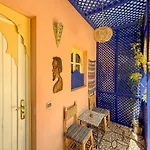 Le Bleu House