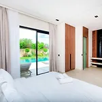 Villa 4 Palmeria