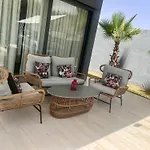Villa Naouma