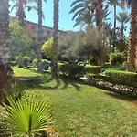 Appartement Dans Residence Avec Piscines
