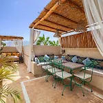 Riad Cozynest Exclusiv&Chic Piscine Petit Dejeuner Prive