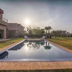 Villa Luxueuse, 4 Suites Et Piscine Prive