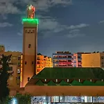 Stylish & Comfy Appartment Haven 5 Stars Location Plaza Views
