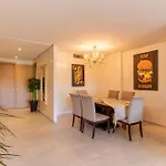 2 Bedrooms Equipped Apart