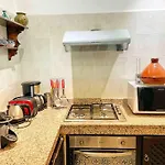 Petit Riad Authentique Tout Proche De Dar El Bacha