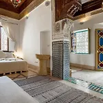 Riad Laklak Tradition 350M2 In Der Medina Mit Terrasse
