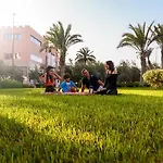 Deluxe Apartment - Premium Village