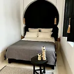 Riad Kamanja - Riad Prive Avec Bassin