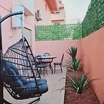Location Appartement Duplex De Luxe Avec Jardin Privatif, Dans Residence Avec Piscines