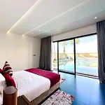 Villa Bahia, Piscine Chauffee, Personnels Inclus