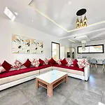 Villa Bahia, Piscine Chauffee, Personnels Inclus