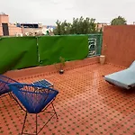 Spacieux T4 Dans Belle Residence Avec Piscine