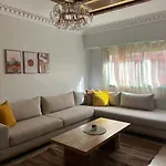 Bel Appartement Meuble Avec Piscine, L\'Hivernage A Marrakech