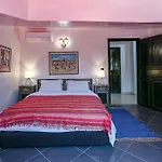 Villabess