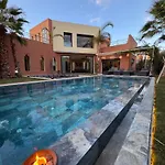 Villa Mattia Piscine Chauffee Sans Vis A Vis