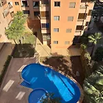 Luxury Apartment In Central Marrakech - Pool & Fast Wi-Fi