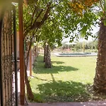 Dar Tasseltant Six Bedroom Villa And Swimming Pool