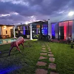 Luxury 5 Bedroom Large Villa