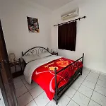 Riad Dans Residence Avec 3 Piscines