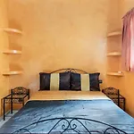 Riad Golden Palm