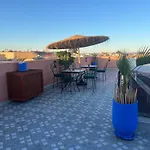 Riad Dar Lakbira