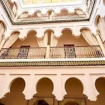 Palais Manuela