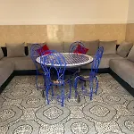 5 Min Aeroport Appartement Avec Terrasse Et Grand Appartement
