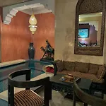 Riad Lapis-Lazuli