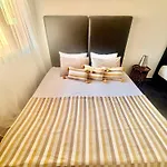 Appart Hotel Avec Piscine