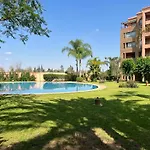 Bel Appartement Meuble Avec Piscine, L\'Hivernage A Marrakech