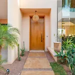 Luxury 5-Star Villa - Games & Activities - 15 Min To Center