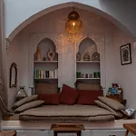 Riad Laly Tourisme Eclaire Le Bijou De La Medina