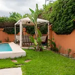Villa 5 Chambres Pour Famille Avec Piscine & Parking
