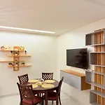Studio Luxueux Cosy Family