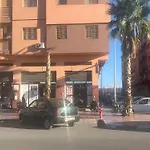 Charming Apartment 5 Min Airport