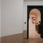 Chic City Suite With Pool And Gym In Central Gueliz