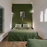 Riad Lou, 5 Bedrooms, Private 12 P, Pool, Hammam