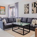 Charming Apartment In Hyper Center Modernity