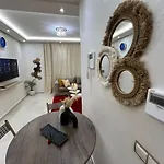 Cozy And Convenient Apartment