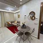 Cozy And Convenient Apartment