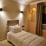 Stylish Duplex 3Bedroom 2Living Room In Top Center