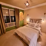 Stylish Duplex 3Bedroom 2Living Room In Top Center
