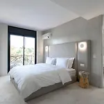 Garden View Apartment