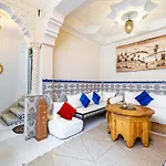 2Br Medina Home With Roof Terrace
