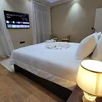 Villa Marrakech Rimass - 7 Chambres Dont 6 Suites Luxe, Piscine Privee & Jardins