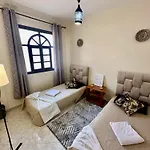 Lovely 2-Bedroom Appartement