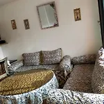 Appart Piscine Jardin somptueux à 2 min de palmeraie et 10 min de Majorelle